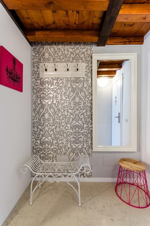 Duomo Guesthouse Piacenza Rom bilde