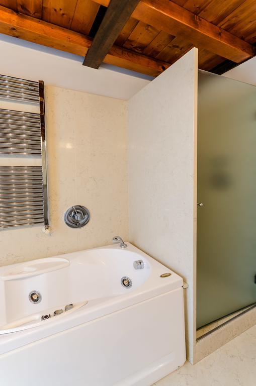 Duomo Guesthouse Piacenza Rom bilde